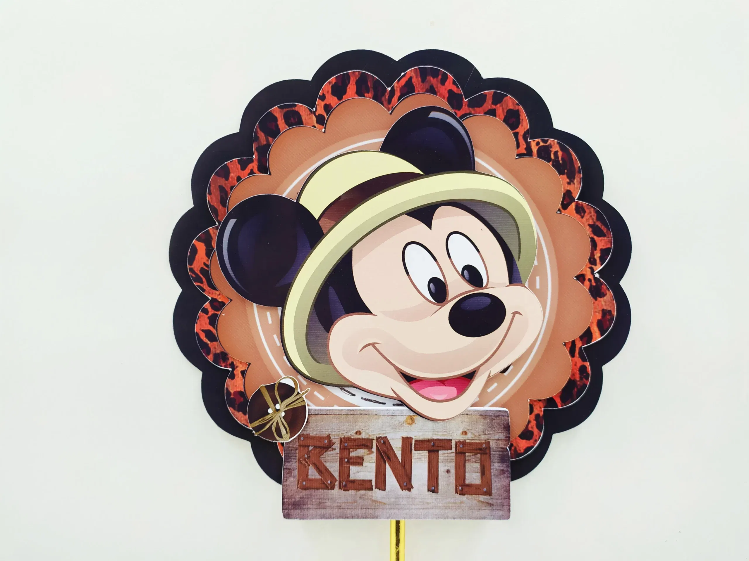 Kit completo Safari do Mickey em arquivo de corte Studio. Ideal para aniversário, decoração de festas, topper e topo de bolo.