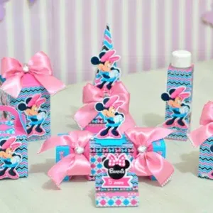Arquivo de corte Minnie Rosa para Silhouette Studio. Ideal para decoração de aniversário, topper e temas de festas.