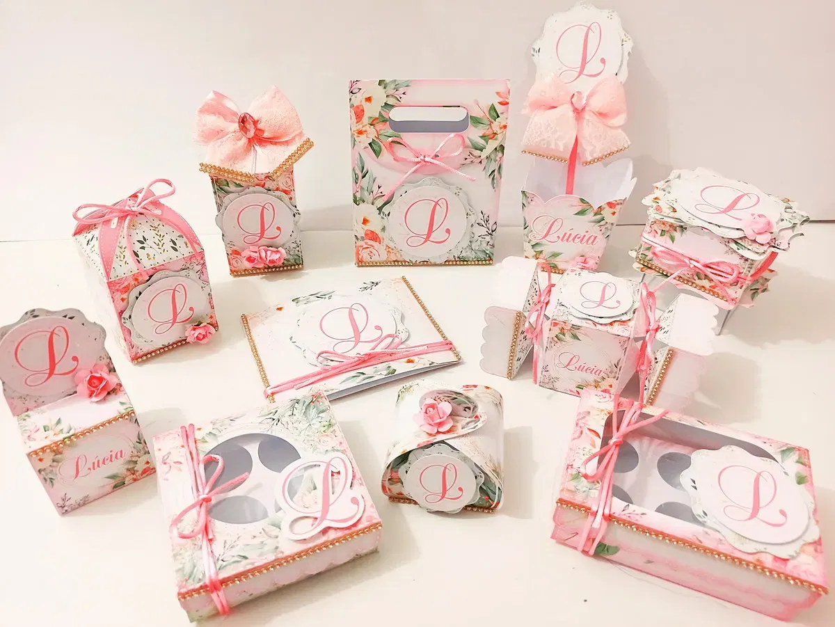 Arquivo de Corte Flor para Aniversário. Studio e PDF. Essencial para decoração de festas. Inclui moldes de topo de bolo e topper de vários tipos de flor.