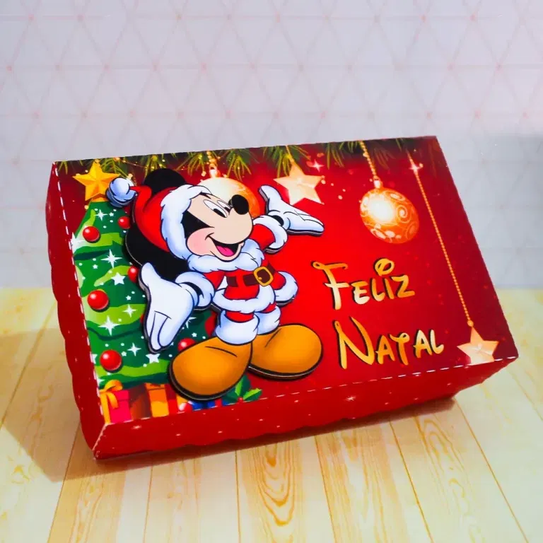 Arquivo de corte de Natal com o Mickey nos formatos Studio e PDF. Ideal para decoração de festas de fim de ano e aniversário. Inclui topper.