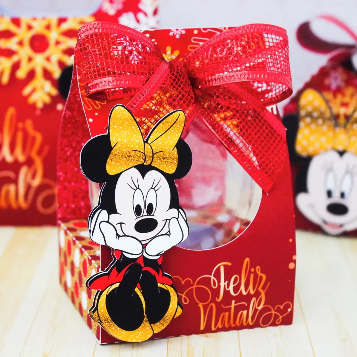 Arquivo de corte Minnie Natal para Silhouette Studio. Ideal para decoração, topper e festas de fim de ano.