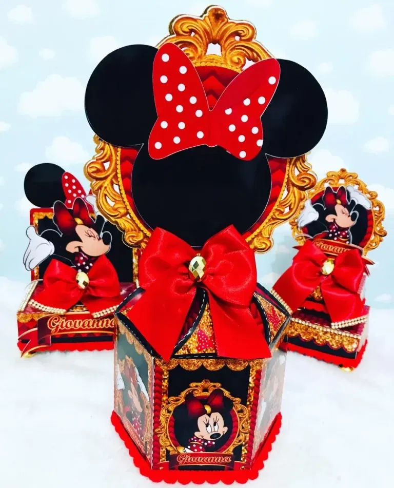 Arquivo de corte Minnie Vermelha em Studio e PDF. Ideal para decoração de aniversário, topper e festas.
