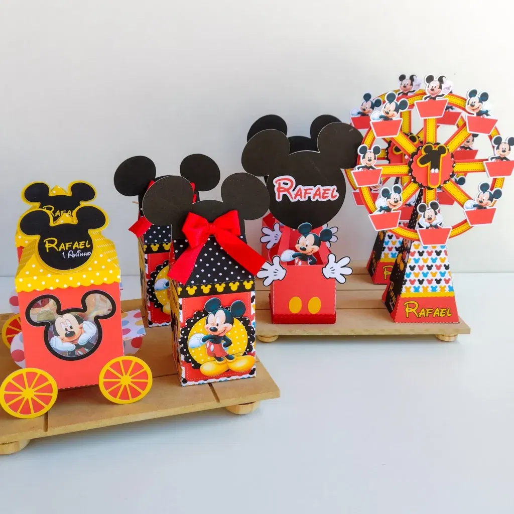 Arquivo de corte para Silhouette Studio do tema Parque do Mickey. Decoração de festas, topper e topo de bolo de aniversário.