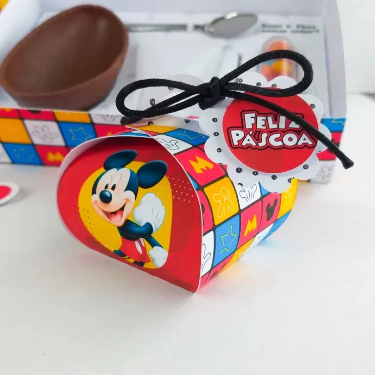 Arquivo de corte de Páscoa com o Mickey nos formatos Studio e PDF. Ideal para decoração de festas e aniversário. Inclui moldes de topper e topo de bolo.