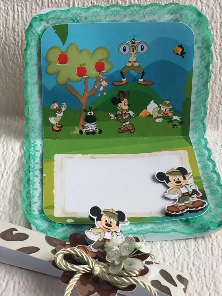 Topo de bolo temático Safari do Mickey. Arquivo de corte Studio/PDF para decoração de festas e topper de aniversário.
