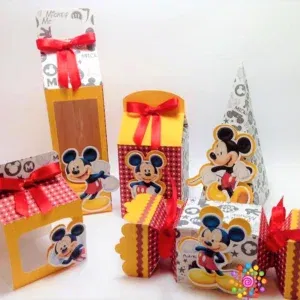 Arquivo de corte Mickey para Silhouette Studio. Ideal para decoração de aniversário e topper de festas.