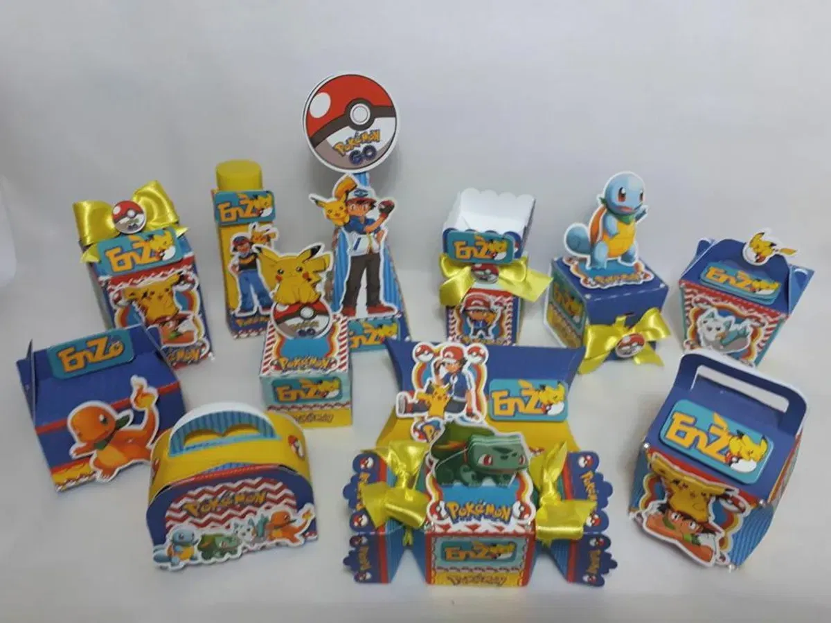 Arquivo de Corte Silhouette Studio de Decoração Pokémon. Essencial para festas de aniversário com este tema de jogos. Inclui moldes de topo de bolo e topper.