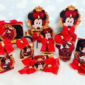 Download de arquivo de corte centro de mesa Minnie Realeza. Decoração, topper e aniversário.