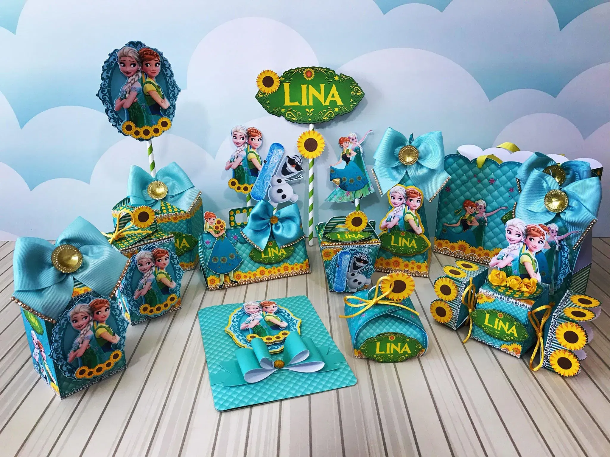 Decoração Frozen para imprimir e cortar. Arquivo de corte, topper e festas.