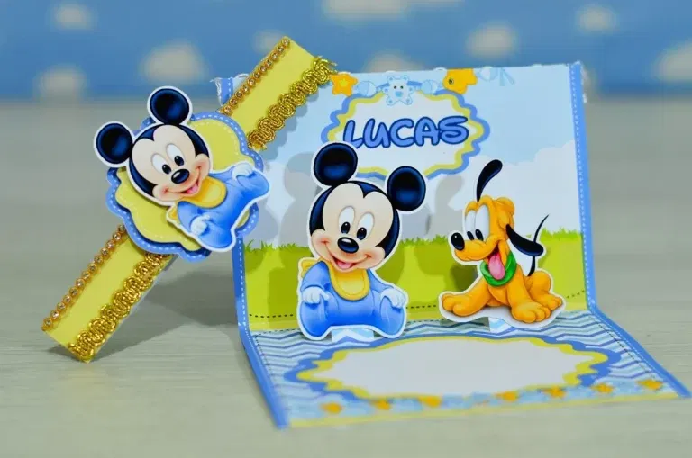 Kit decoração Mickey e Pato Donald em Studio e PDF. Ideal para temas de festas de aniversário. Inclui moldes de topper.