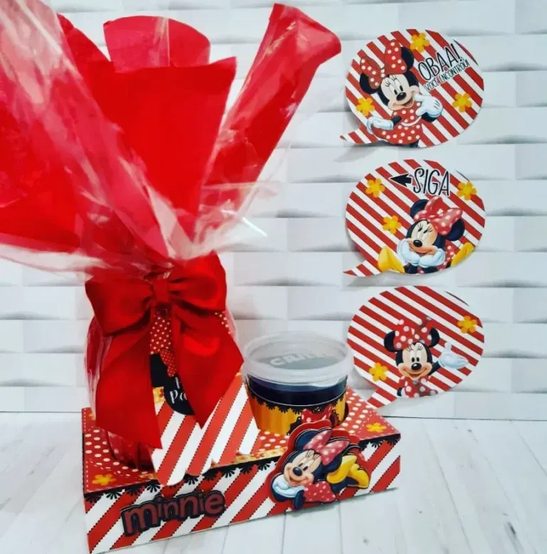 Topper Minnie Páscoa para imprimir. Arquivo de corte Studio e PDF para decoração de aniversário e festas.