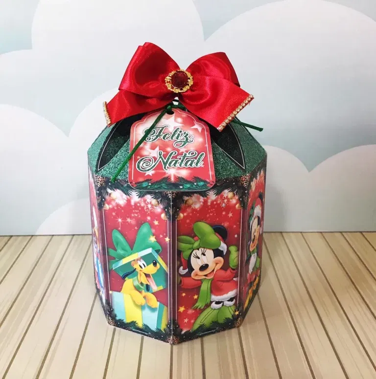 Decoração para festa Turma do Mickey Natal. Arquivos PDF e PNG para impressão e arquivo de corte Studio. Inclui moldes de topper.