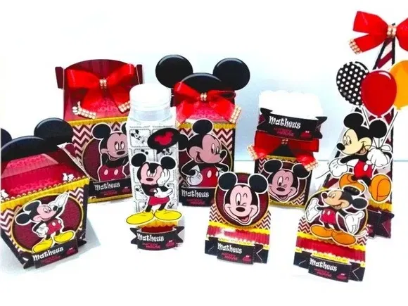 Arquivo de corte Mickey Mouse para Silhouette Studio. Ideal para decoração de aniversário e festas infantis. Inclui topper.