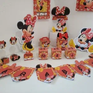 Letreiro Feliz Aniversário Minnie em Studio e PDF. Ideal para decoração, topper e festas.