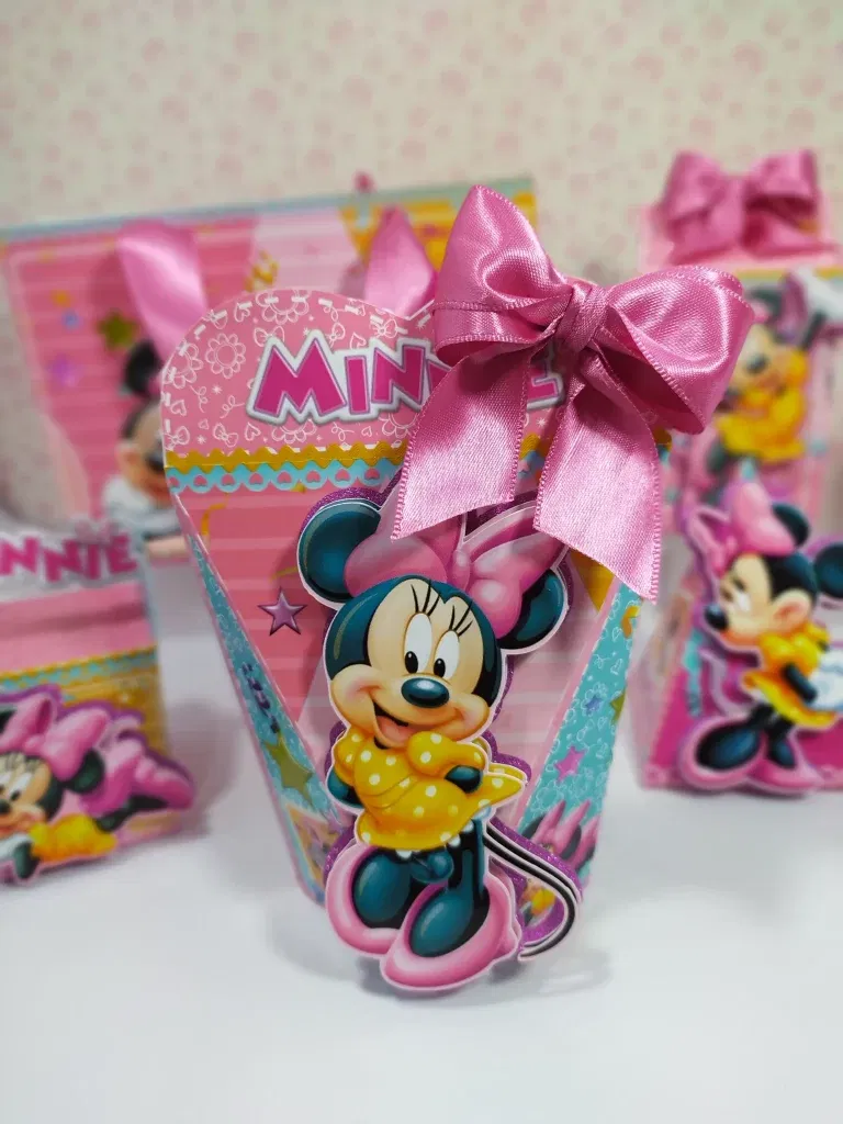 Decoração Minnie para imprimir e cortar. Arquivo de corte Studio e ficheiros PNG de alta resolução.