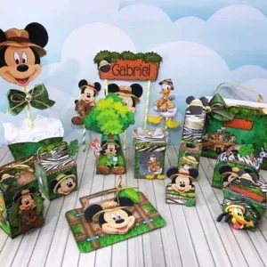 Decoração Mickey Safari Luxo para aniversário baby. Arquivo de corte Studio, PNG e PDF. Topo de bolo e topper inclusos.