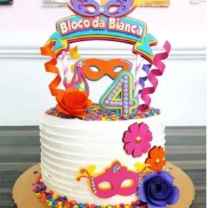 Topo de bolo tema Bloco de Carnaval em Studio. Arquivo de corte para decoração, topper e aniversário.