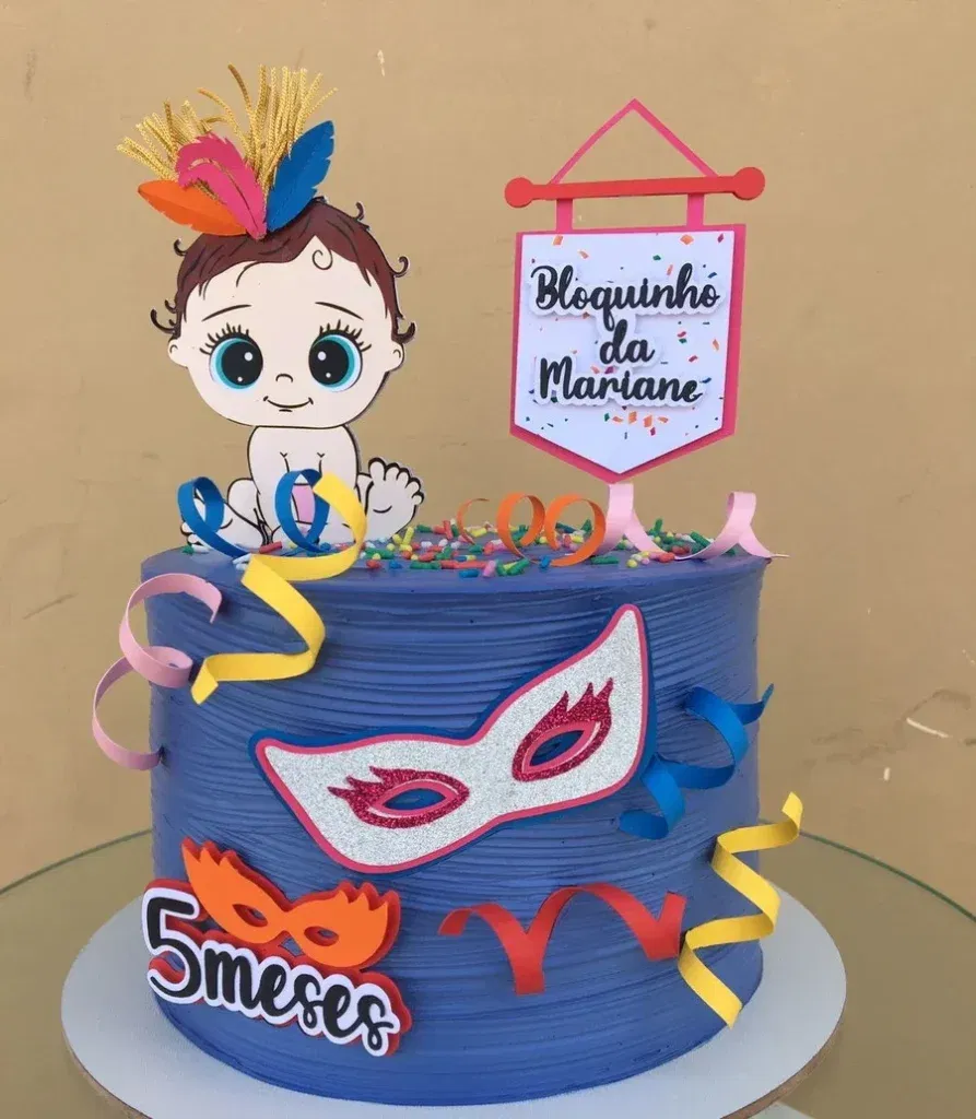 Topo de bolo delicado para Carnaval Baby.