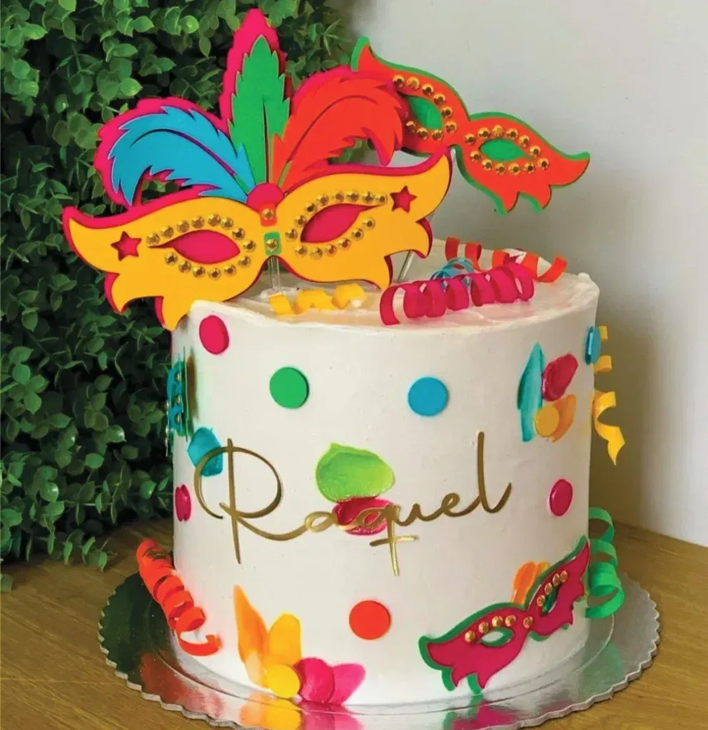 Arquivo de corte para topo de bolo com Máscara de Carnaval.