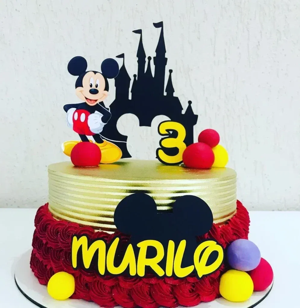 Topper de Bolo Mickey Castelo em Arquivo de Corte Studio. Ideal para decoração de festas luxo e aniversário. Serve como topo de bolo temático.