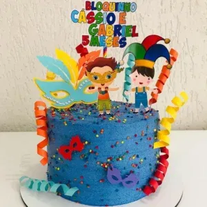 Topper de bolo Carnaval menino em Studio. Arquivo de corte para decoração de aniversário e festas.