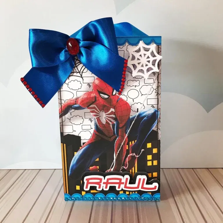 Kit profissional de decoração Homem Aranha. Topper, temas, festas e arquivo de corte.