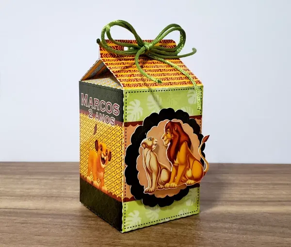 Arquivo de corte centro de mesa Rei Leão em Studio e PDF. Topper, decoração, temas e festas.