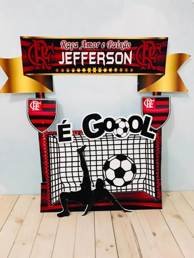 Arquivo de corte Flamengo em Studio e Pdf. Decoração, topper, temas e festas.