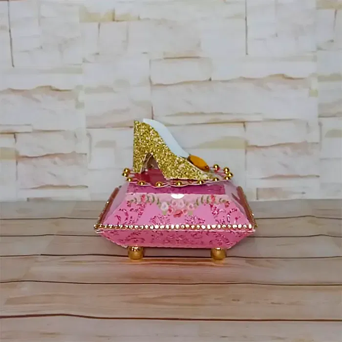 Download de arquivo de corte Princesas Disney. Decoração, topper e temas.