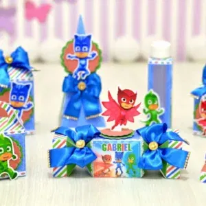 Arquivo de corte Silhouette Pj Masks Studio. Topper, decoração, temas e festas.
