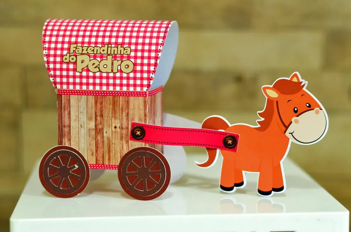 Decoração fazendinha para imprimir e cortar. Topper, temas, festas.