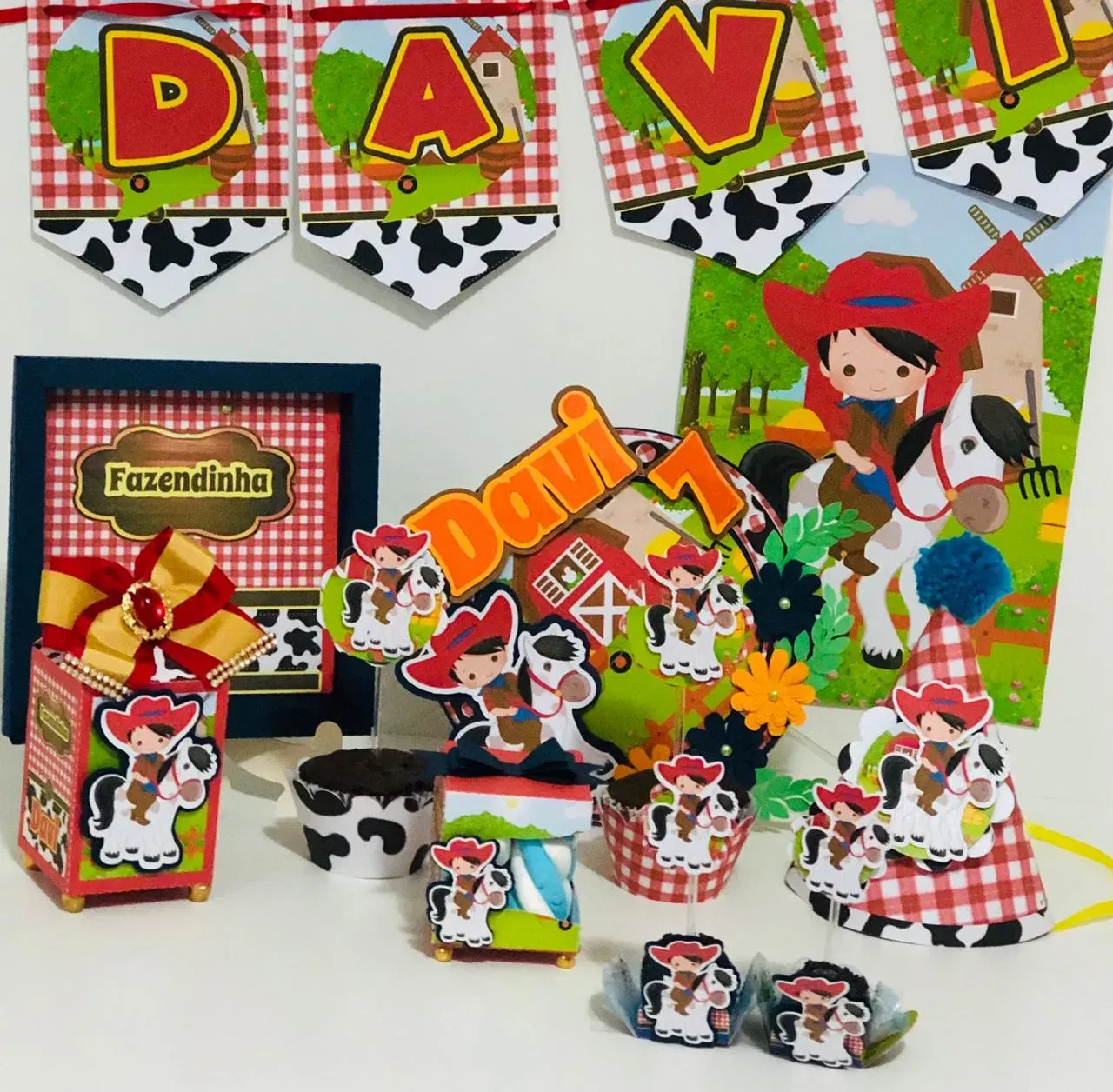 Arquivo festa da fazendinha menino studio e pdf. Topper, decoração, temas e festas.