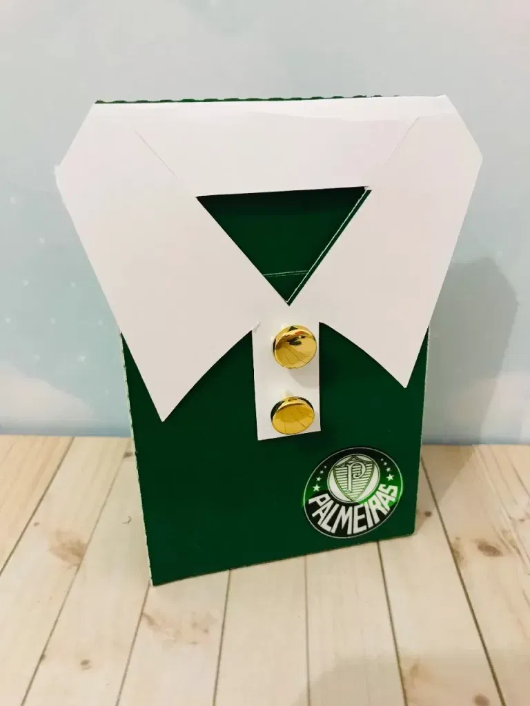 Moldes de centro de mesa Palmeiras para fazer em casa. Arquivo de corte, temas e festas.