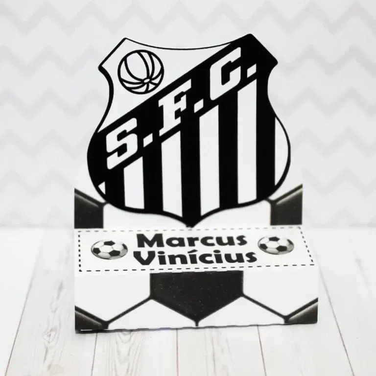 Moldes de centro de mesa Santos para fazer na Silhouette. Arquivo de corte, temas e festas.