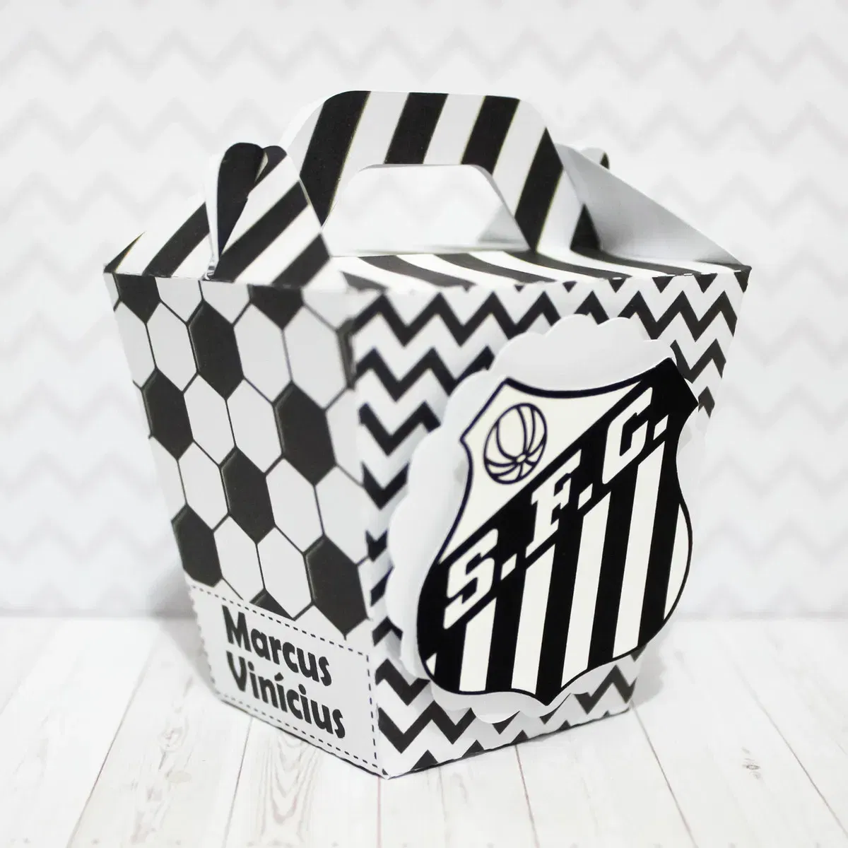 Decoração Santos otimizada para Silhouette. Topper, temas e festas.