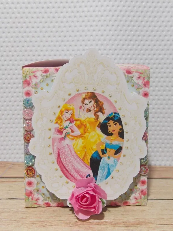 Download de arquivo de corte Princesas Disney. Decoração, topper e temas.