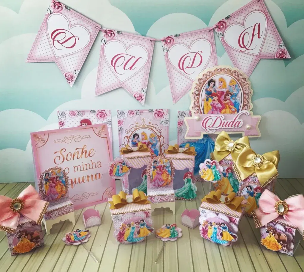 Kit decorativo disney.