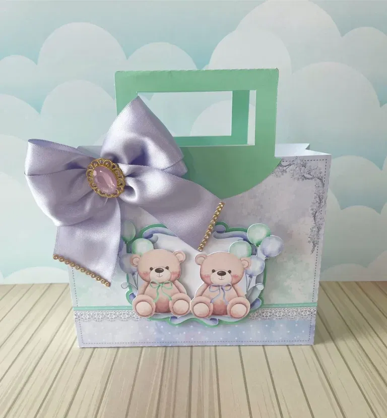 Decoração tema cha revelacao ursinho verde e lilas. Topper, temas, festas e topper.