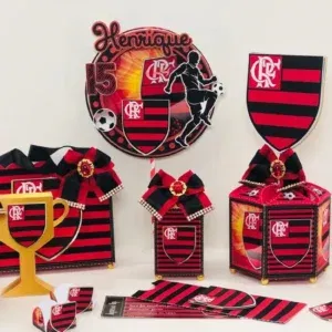 Decoração do Flamengo para aniversário personalizada em Studio e PDF. Arquivo de corte e festas.