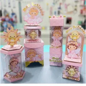 Decoração de batizado feminino studio e pdf. Topper, temas, festas e arquivo de corte.