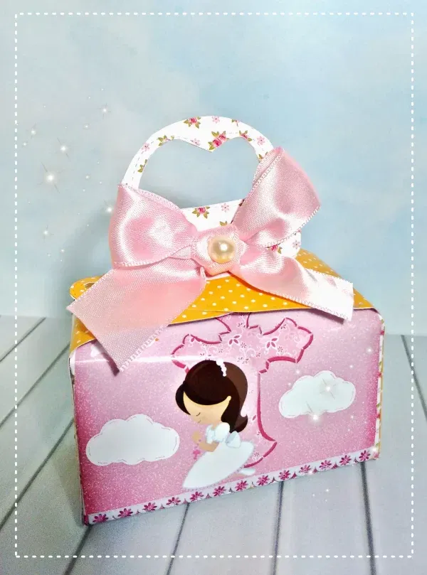 Decoração para batizado menina simples em Studio. Topper, temas, festas e arquivo de corte.