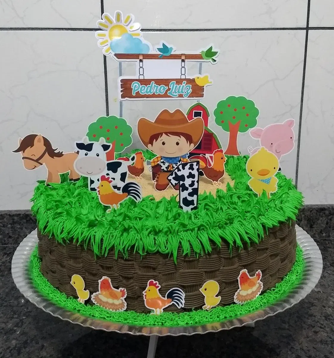 Decoração topo de bolo de fazenda infantil studio. Topper, temas, festas e topper.
