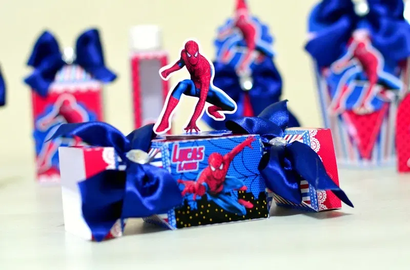 Arquivo de corte festa Homem Aranha para Silhouette Studio. Decoração, topper, temas e festas.