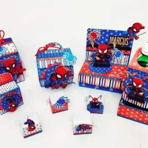 Decoração de festa escolar Homem Aranha para imprimir. Topper, temas e festas.