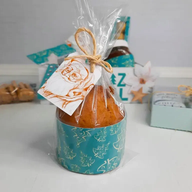 Arquivo de Cesta de Natal para recortar no formato PDF e Studio ideal para decoração de mesas, ceias e festas de aniversário.