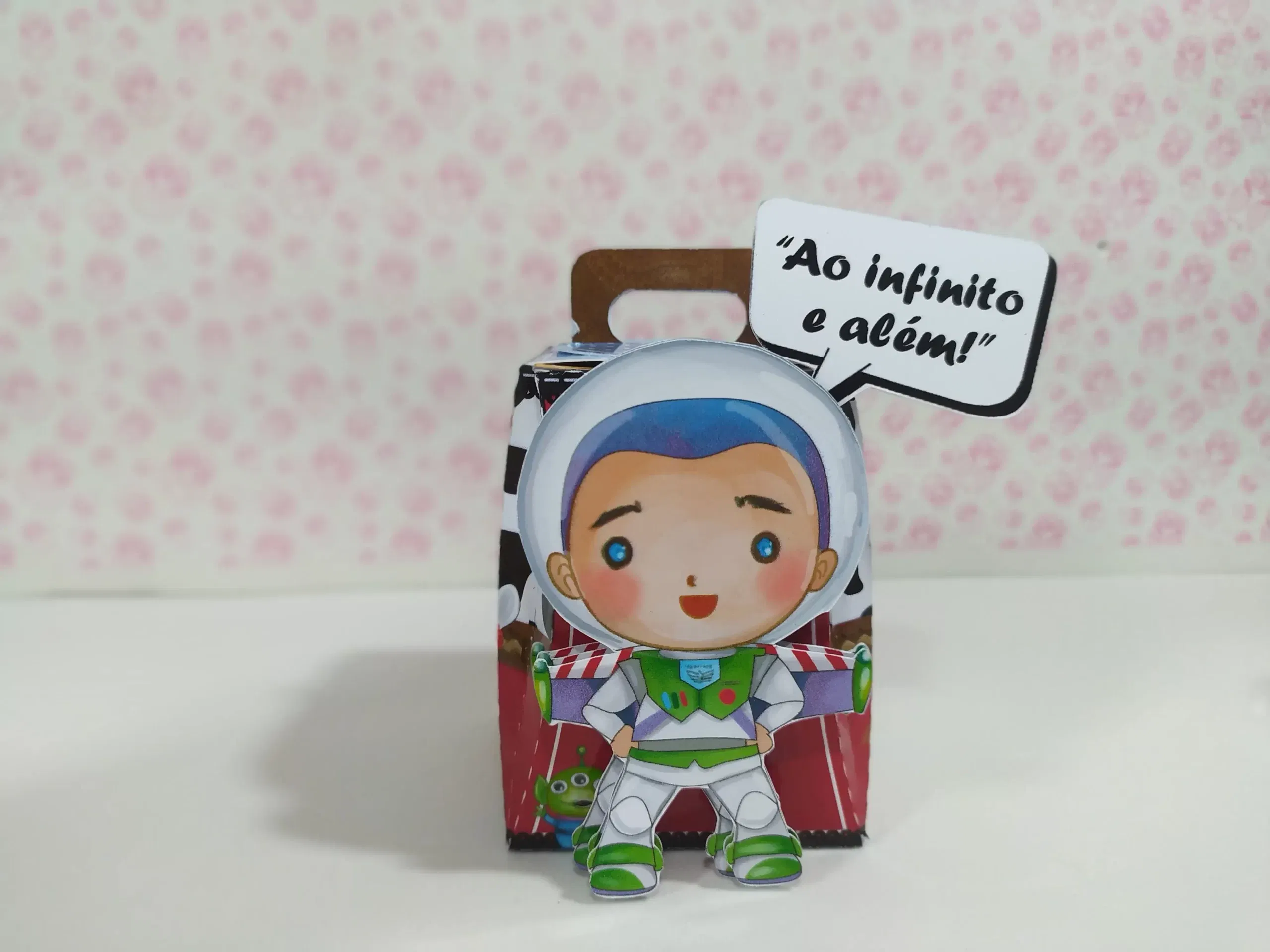 Conjunto de arquivos digitais tema Toy Story para aniversário infantil para imprimir e recortar nos formatos Studio, PNG e PDF.