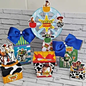 Arquivo de corte digital tema Toy Story no formato Studio para máquinas Silhouette, ideal para topo de bolo e itens de decoração para festas infantis.
