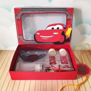 Moldes digitais de caixa mini confeiteiro tema Carros nos formatos Studio e PDF para impressão de alta resolução e lembrancinhas de festas infantis.