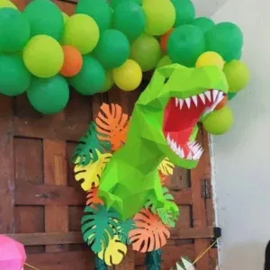 Arquivo de corte digital estilo Low Poly Dinossauro no formato Studio para máquinas Silhouette, ideal para esculturas de papel 3D e decoração moderna.