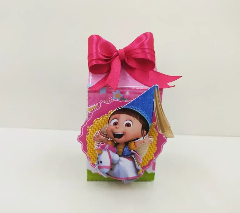 Arquivo digital da personagem Agnes nos formatos Studio, PNG e PDF para decoração de festa, pronto para imprimir e recortar na Silhouette ou tesoura.